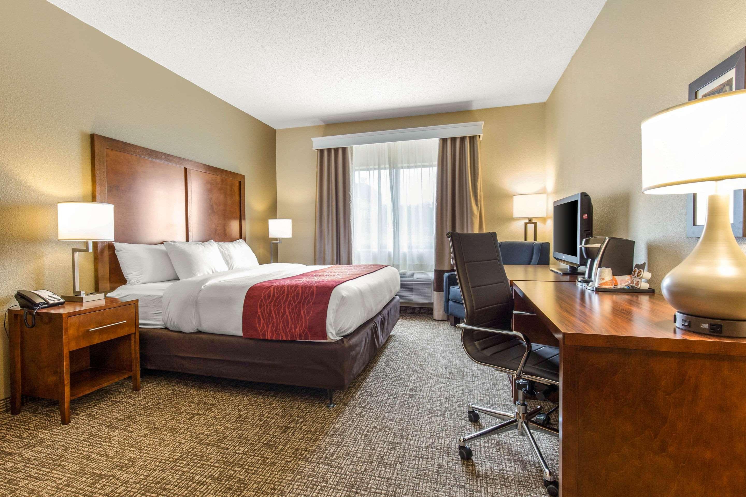 Comfort Inn La Porte Bagian luar foto