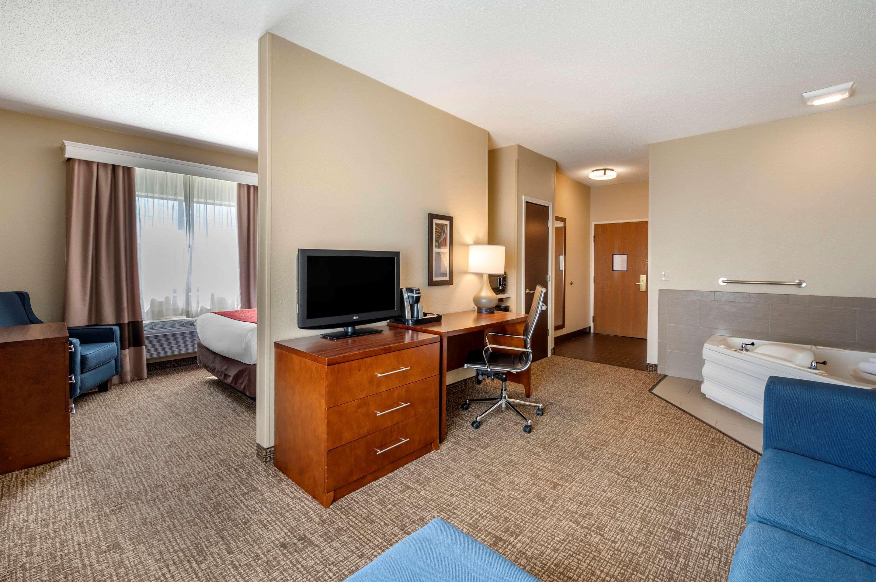 Comfort Inn La Porte Bagian luar foto
