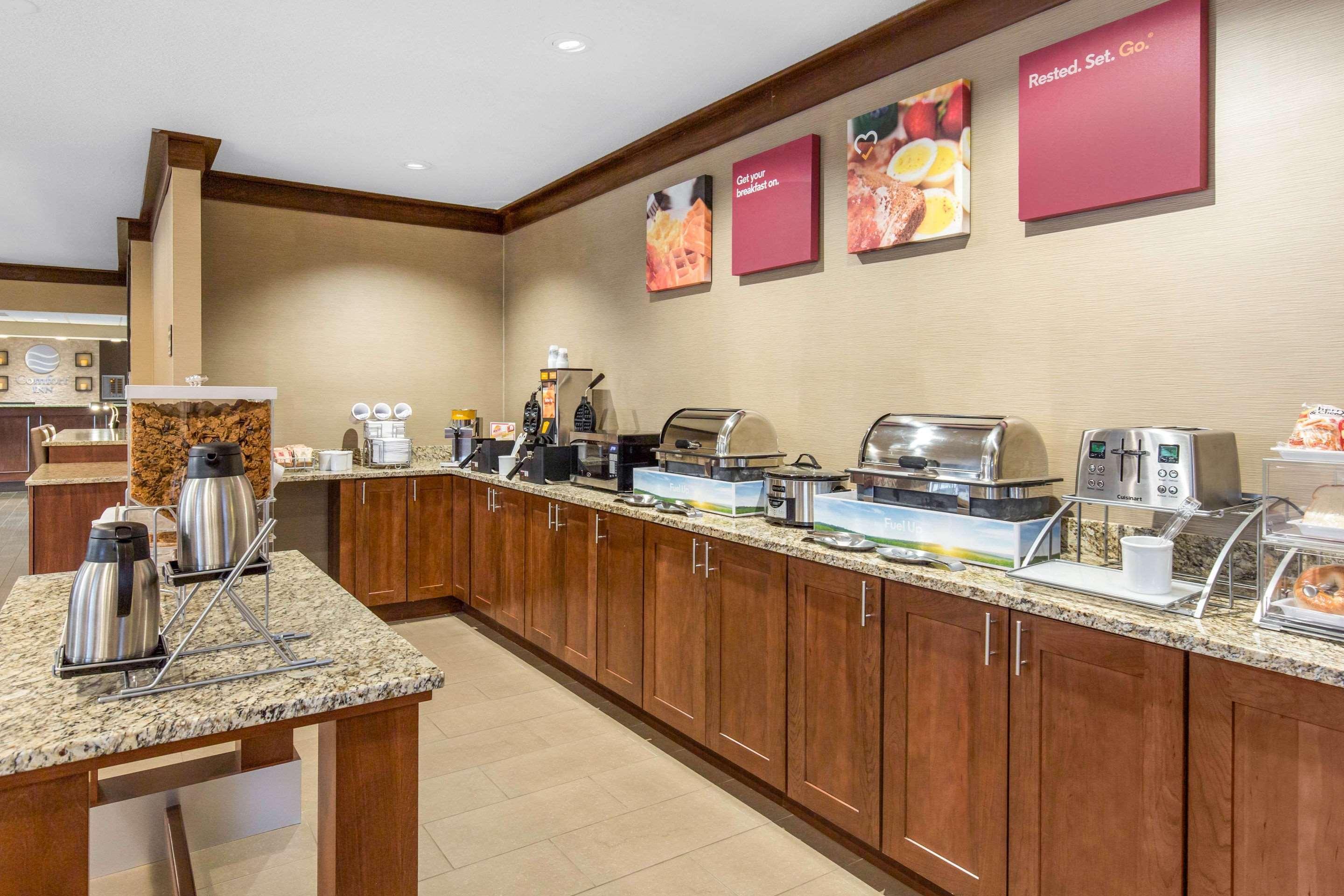 Comfort Inn La Porte Bagian luar foto