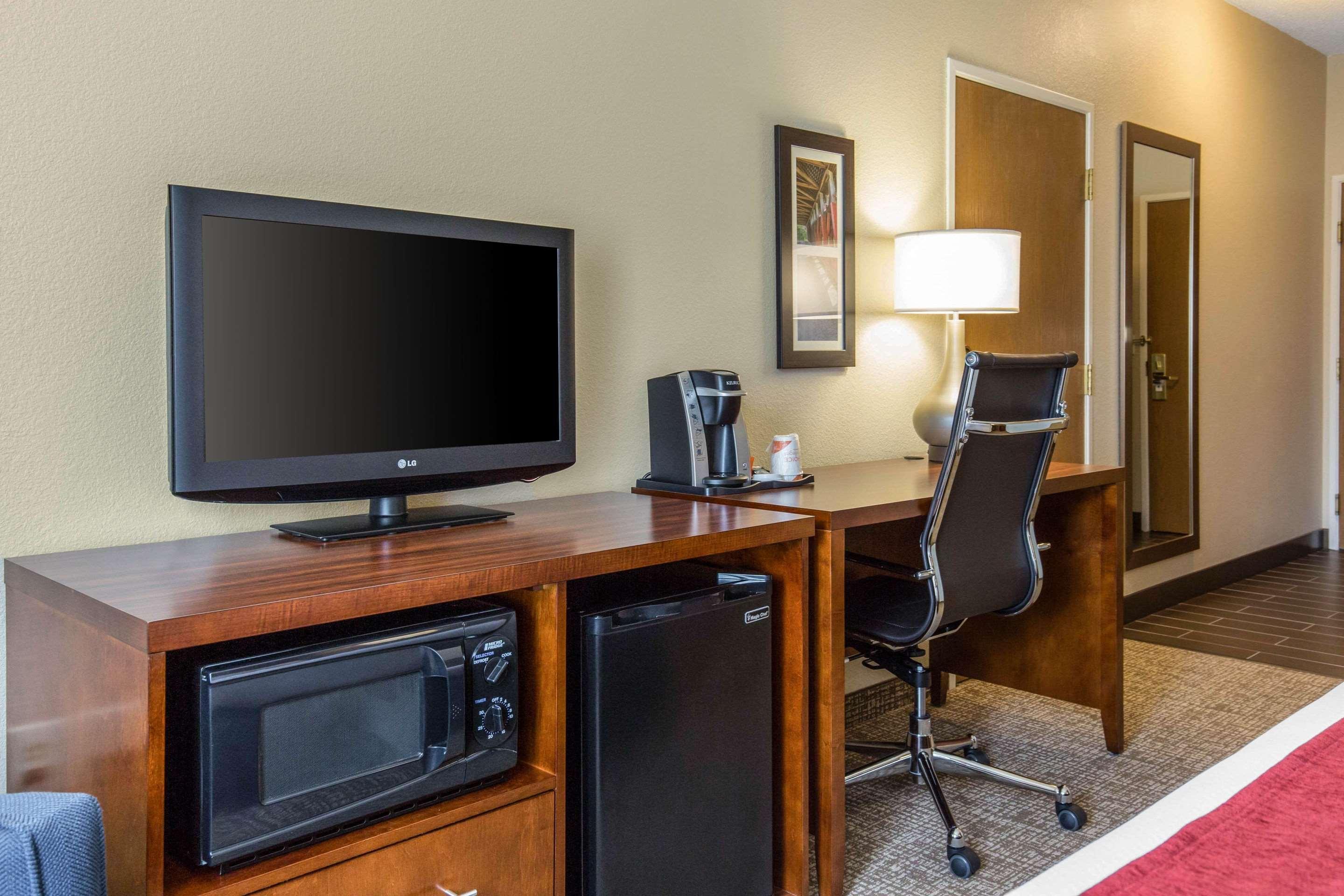 Comfort Inn La Porte Bagian luar foto