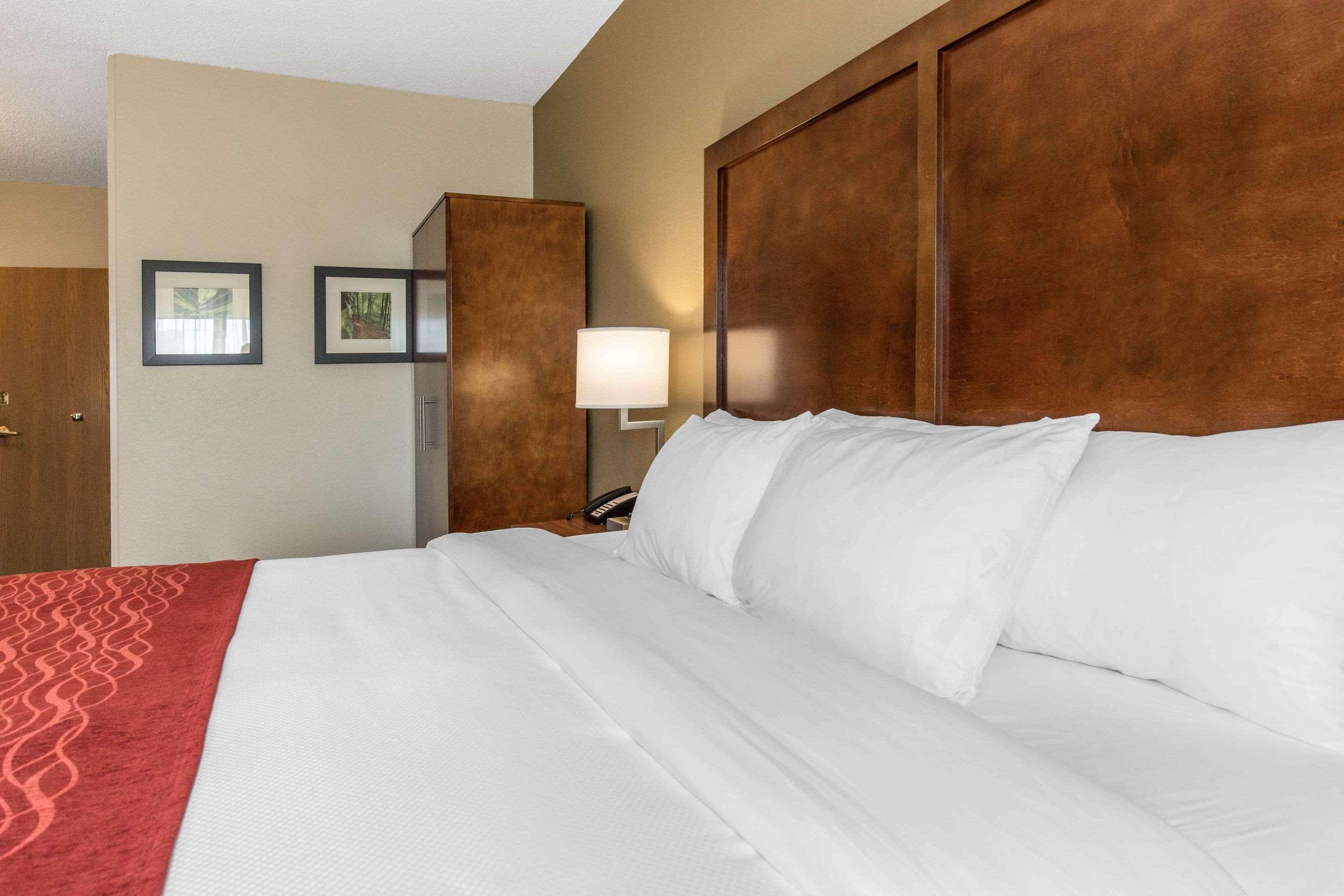 Comfort Inn La Porte Bagian luar foto